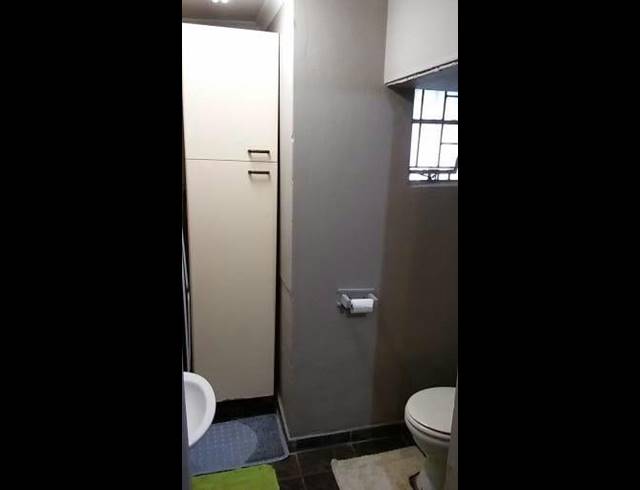 4 BEDROOM HOUSE FOR SALE IN VAN DYK PARK